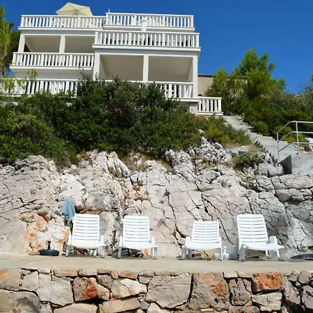 Punta * بريسبا